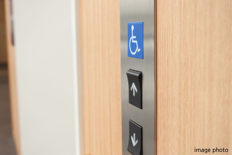 シティテラス川崎鈴木町ガーデンズ・グランドシーズンズのユニバーサル対応エレベーターイメージ図