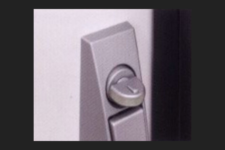 シティテラス川崎鈴木町ガーデンズ・グランドシーズンズの防犯サムターン